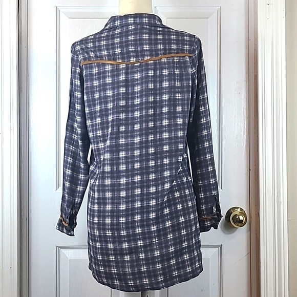 Scrapbook Boutique Embroidered Shirt - Picture 6 of 12